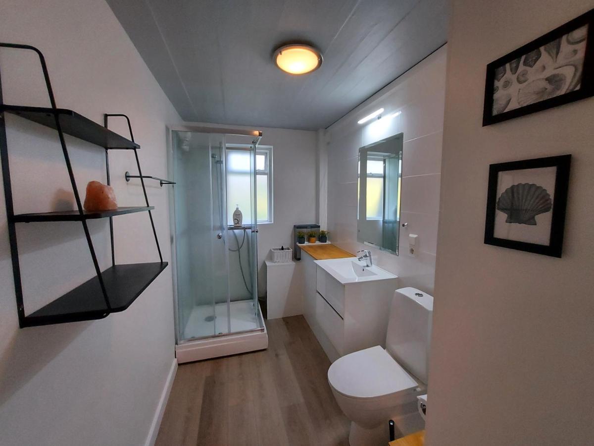 B&B Rooms Husavik 1 Buitenkant foto